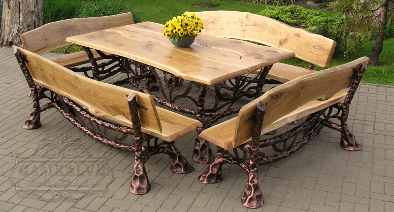 Kalviški lauko baldai stalas su suolais