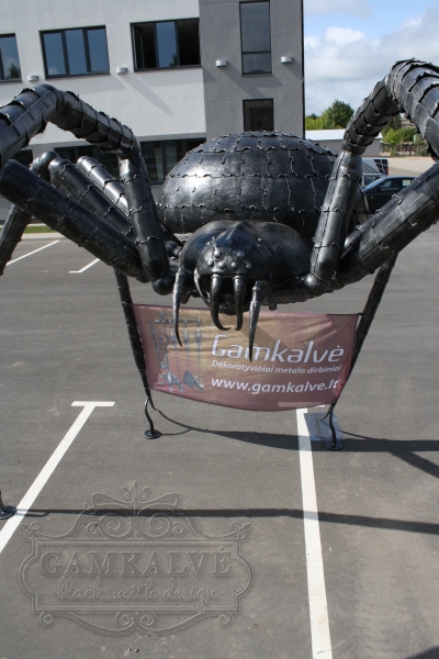 Sculpture AN ATTACKING SPIDER, height 3500mm, width 5500mm
