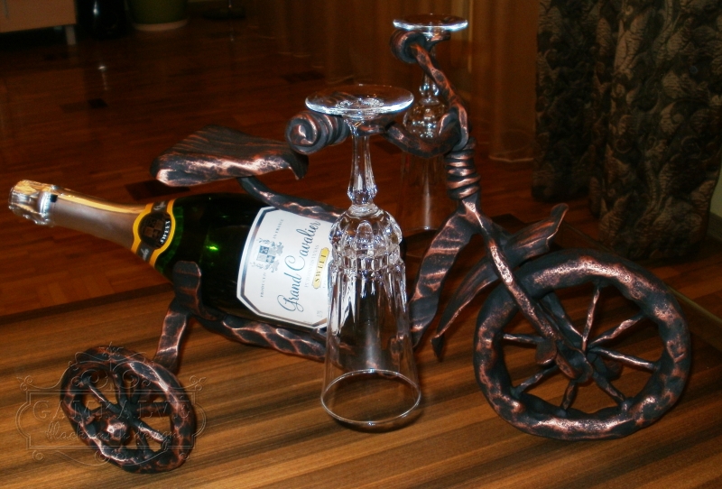 Vīna pudeles turētājs velosipēds TRĪSRITENĪTIS nr. 52