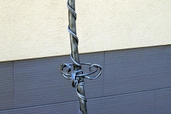 Blacksmith parked suspension CLASSIC